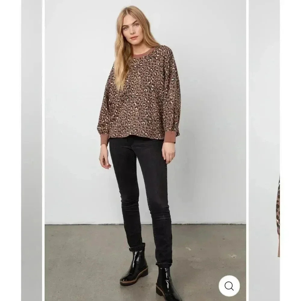 Rails Reeves Mountain Leopard crew neck sweater size M New - Picture 12 of 13